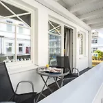 Haus Strandburg - Hinter Duene Und Binz
