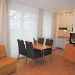 Haus Strandburg - Hinter Duene Und *