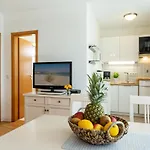 Haus Strandburg - Hinter Duene Und 아파트