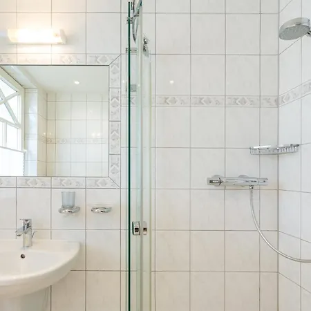 Haus Strandburg - Hinter Duene Und