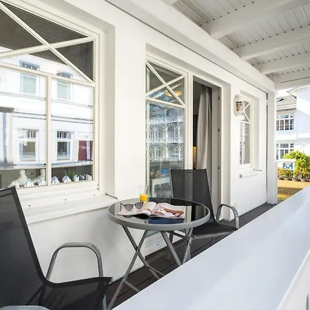 Haus Strandburg - Hinter Duene Und Binz