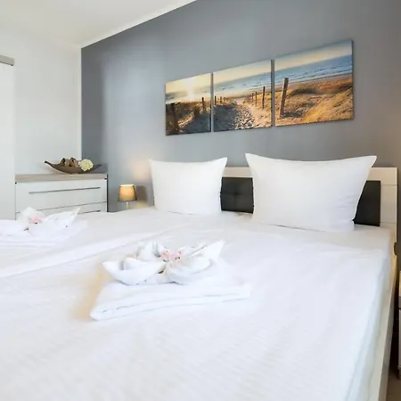 Haus Strandburg - Hinter Duene Und Apartment Binz