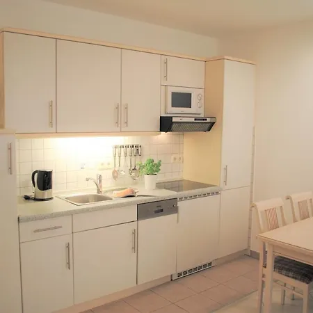 Haus Strandburg - Hinter Duene Und *