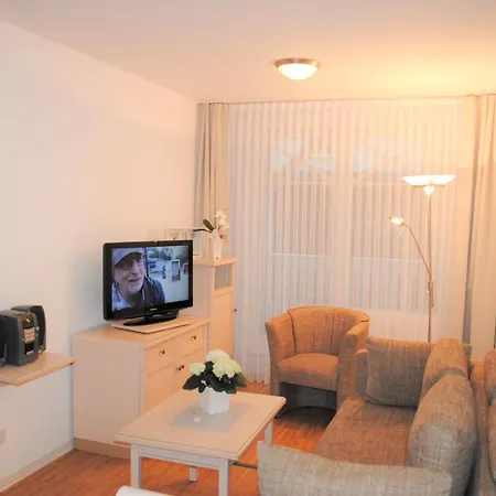 Haus Strandburg - Hinter Duene Und Apartment
