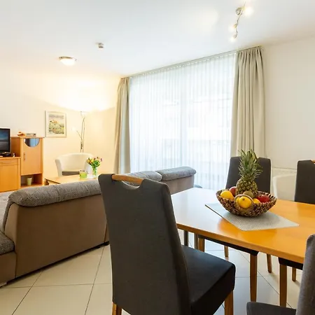 Haus Strandburg - Hinter Duene Und Apartamento
