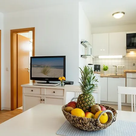 Haus Strandburg - Hinter Duene Und Apartamento
