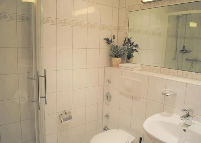 Haus Strandburg - Hinter Duene Und *