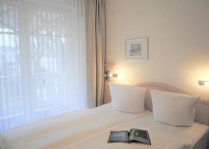 Haus Strandburg - Hinter Duene Und Binz