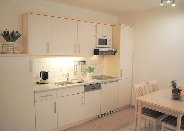 Haus Strandburg - Hinter Duene Und *