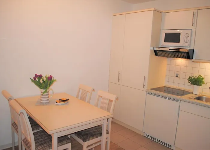 Haus Strandburg - Hinter Duene Und *