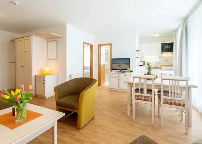 Haus Strandburg - Hinter Duene Und Appartamento